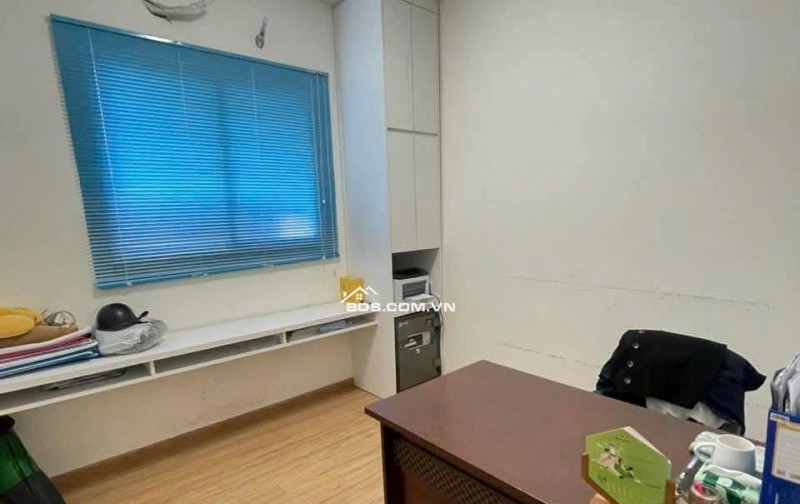 Chính chủ cần bán căn hộ tầng trệt ( shophouse ) khu dân cư Green Town Bình Tân
